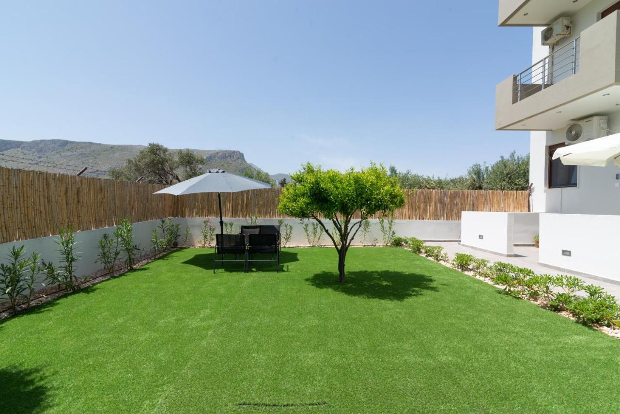 Cozy House With Pool Near Beach Gazi Dış mekan fotoğraf