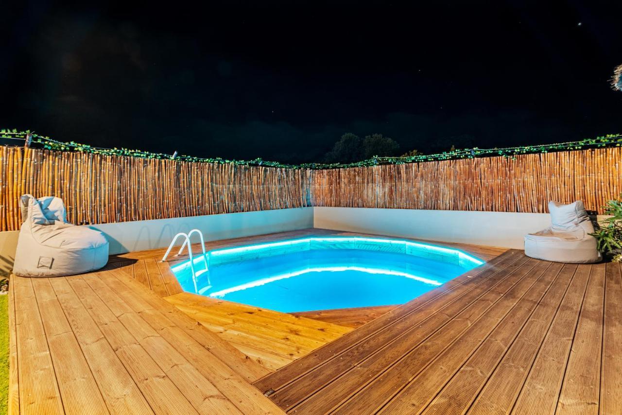 Cozy House With Pool Near Beach Gazi Dış mekan fotoğraf